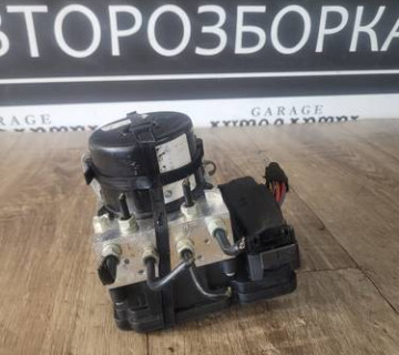 Блок ABS BMW 3-series (E90/E91) 34526778485