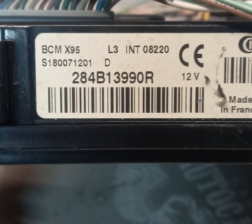 Блок керування bcm renault megane 3 fluence 284b13990r