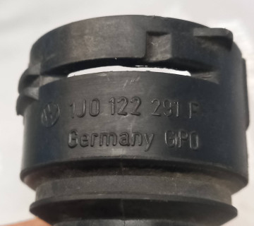 Сполучна муфта радіатора охолодження vw gоlf iv skodа fabiа i 1j0122291f