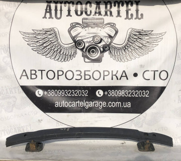 51127033712 Підсилювач бампера передній BMW E e90