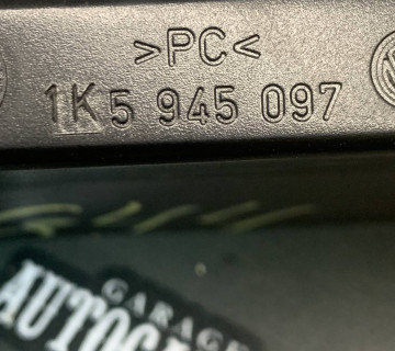 1k5945097 Третій стоп-сигнал Volkswagen Jetta V 2006-2010
