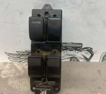 Блок кнопок склопідйомника Mazda 6 514526