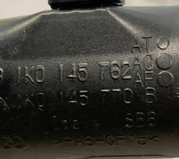 Патрубок інтеркулера SKODA Octavia A5 1,9 TDI 1k0145762af