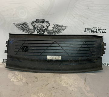 Повітропровід передній нижній BMW E60 51717050651