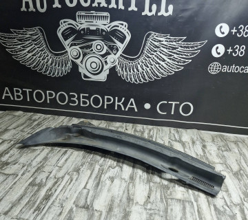 жабо ліва outlender 2 Декоративна накладка під лобове скло жабо Mitsubishi Outlander 1 2001-2006