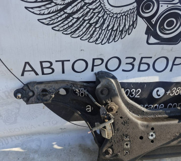 8200626965 Балка передньої підвіски 1.9 DCI OPEL VIVARO