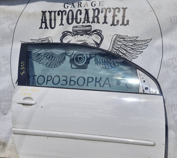 Дверка передня права Volkswagen Golf 5 хетч 21871054