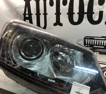 Фара права передня перед skoda yeti 5l1941016c xenon дефект