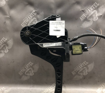 1k0721059ch педаль зчеплення Volkswagen Golf 6