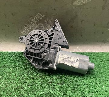 Моторчик склопідйомника лівий задній VW Golf 5 1k4839401e