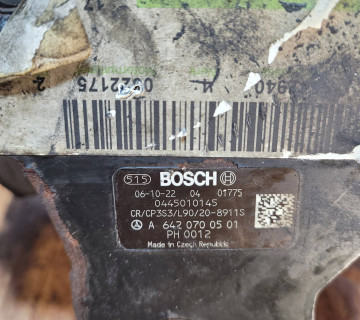 Паливний насос високого тиску, ТНВД BOSCH MERCEDES 320 3.0 CDI A6420700501