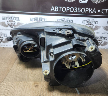 Фара передня права vw golf 5 (2004-2008) 1k6941006a