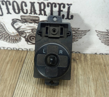 Кнопка перемикач регулювання дзеркал KIA Carnival 1 1998-2001, 621W04210