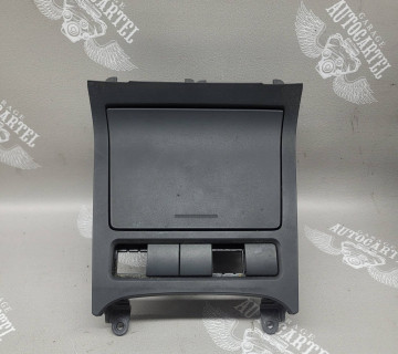 5k0857961 попільничка volkswagen golf 6