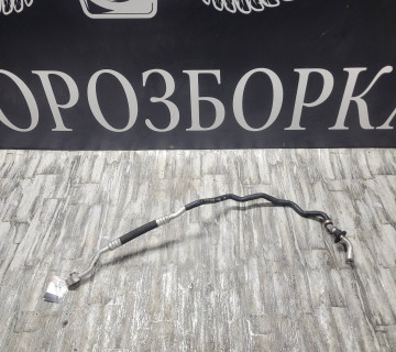 Трубка кондиціонера VW Touareg 2.5tdi 2002-2010 7L0820743E