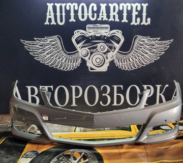 Бампер передній Mercedes C W204 2007—2014 21410192