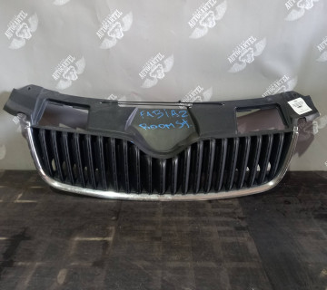 Решітка радіатора Skoda Fabia/Roomster 2007 - 2010 5j0853668a,21481970