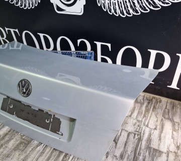 Кришка багажника седан Volkswagen Bora.1998-2005, 21511455