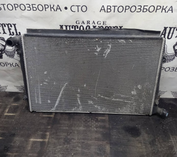 Радіатор охолодження двигуна caddy 3/skoda a5/1.9tdi 1k0121251ak