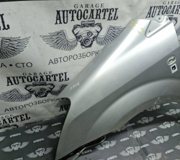 Крило переднє ліве Toyota Corola Verso 1997-2009 21687600