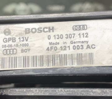 Диффузор вентиляторів Audi A6 C6 4.2 бенз, 4F0121003AC