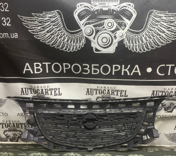 решітка радіатора передня+ накладка хромована Opel insignia 2008-2013 13238420