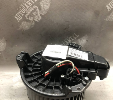 Моторчик печки Toyota Verso 2009-2018 AV2727008103