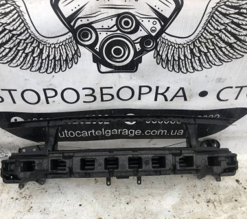 Підсилювач переднього бампера Volkswagen Passat B6 3C0807109D