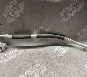 Трубка кондиціонера Mercedes W204, W212, C207 3.0cdi a2048300715