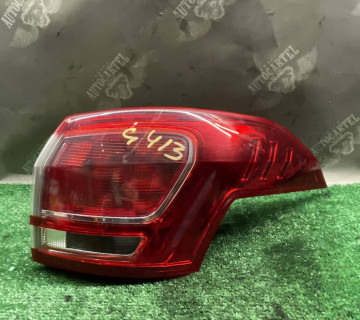 Ліхтар задній правий Ford B-MAX av11-13404-ag