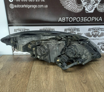 Фара передня ліва Kia ProCeed 92101-1H500